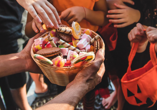 A psychologist’s guide to handling halloween sugar without stress